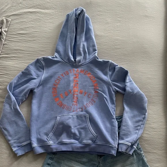 American Eagle Sweatshirt - Picture 1 of 3